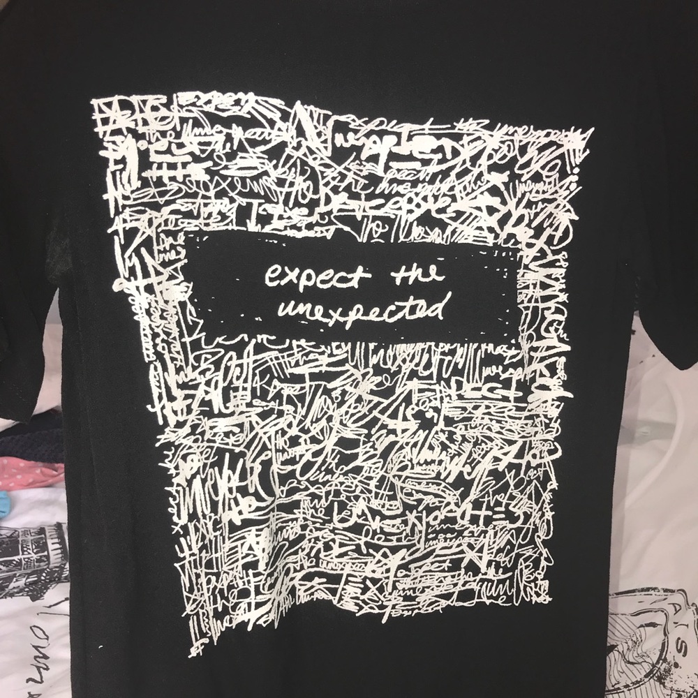 Cute black T-shirt